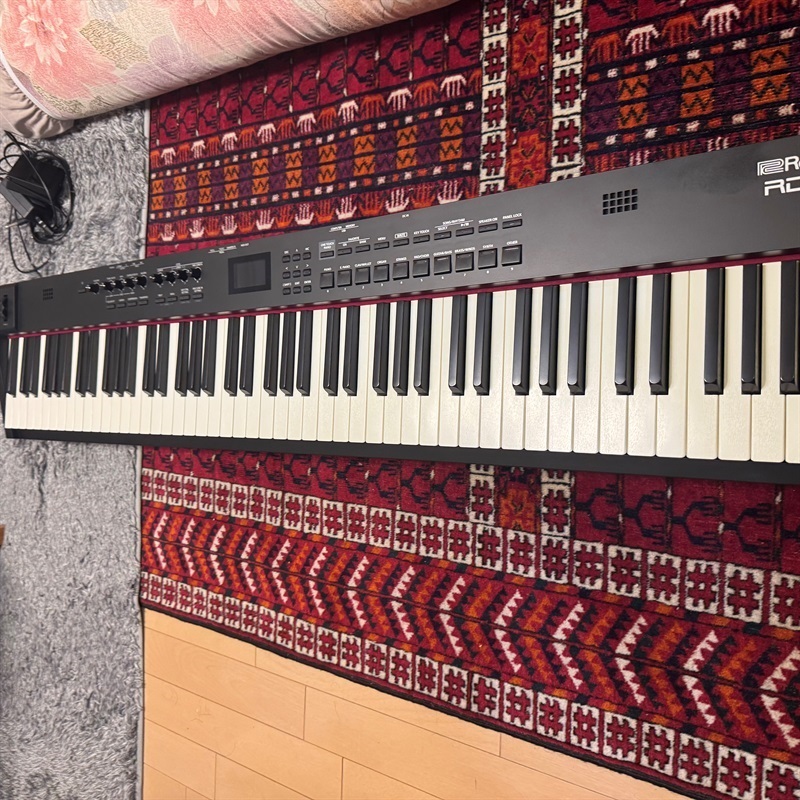 Roland RD-88の画像